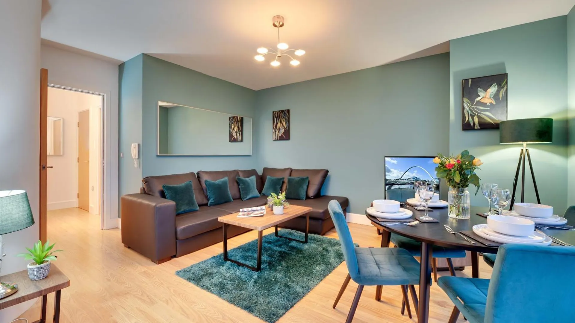 Friarsgate Apartments 4A By Week2Week 뉴캐슬어폰타인